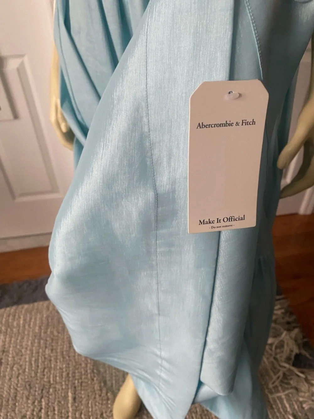 Abercrombie & Fitch flowy spaghetti